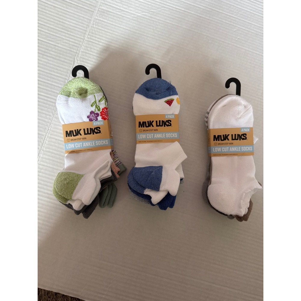 Muk Luks 12 Pairs Low Cut Ankle Socks Dream Step Yarn Floral Stripe 6-11 NEW
